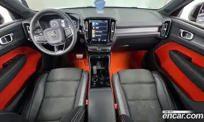Volvo XC40 2020 2.0 автомат (гидро), миниатюра 10
