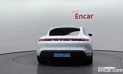 Porsche Taycan 2025 0.1 автомат (гидро), миниатюра 4