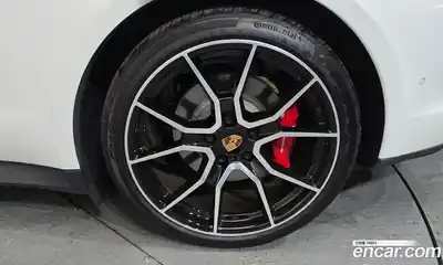 Porsche Taycan 2025 0.1 автомат (гидро), миниатюра 7