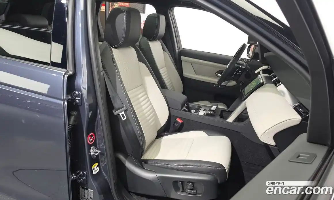 Land Rover Discovery Sport 2025 2.0 автомат (гидро), фото 16