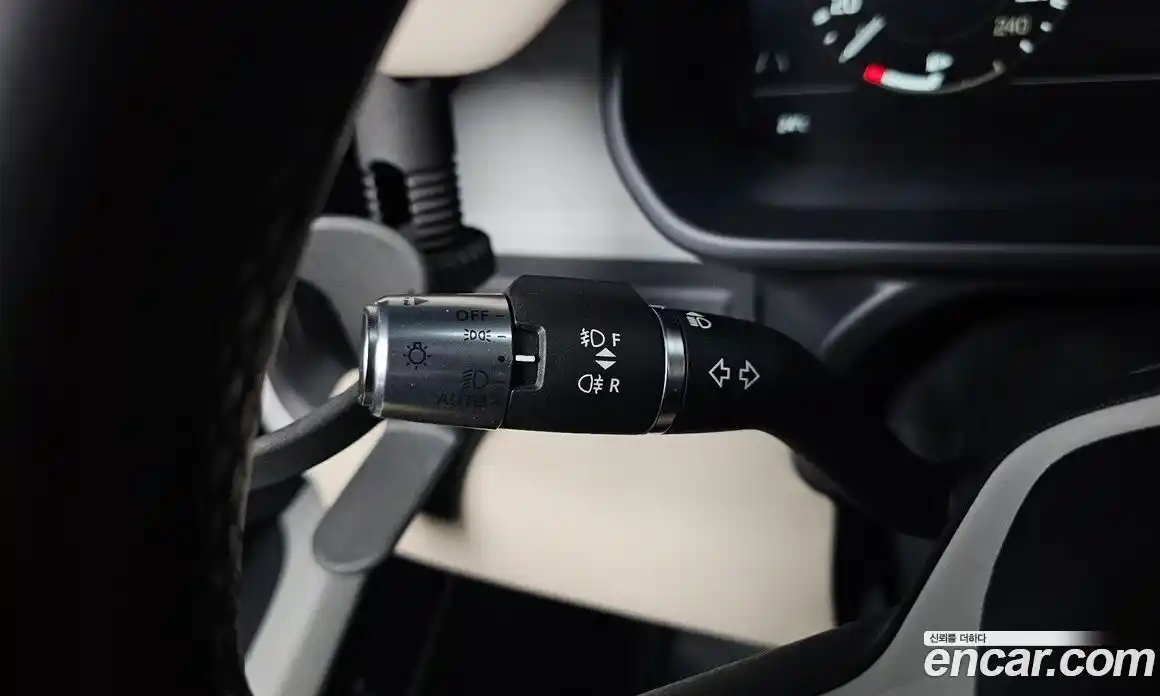 Land Rover Defender 2021 3.0 автомат (гидро), фото 27