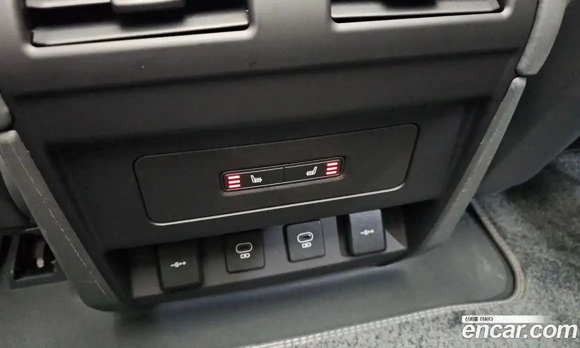 Land Rover Defender 2021 3.0 автомат (гидро), фото 29