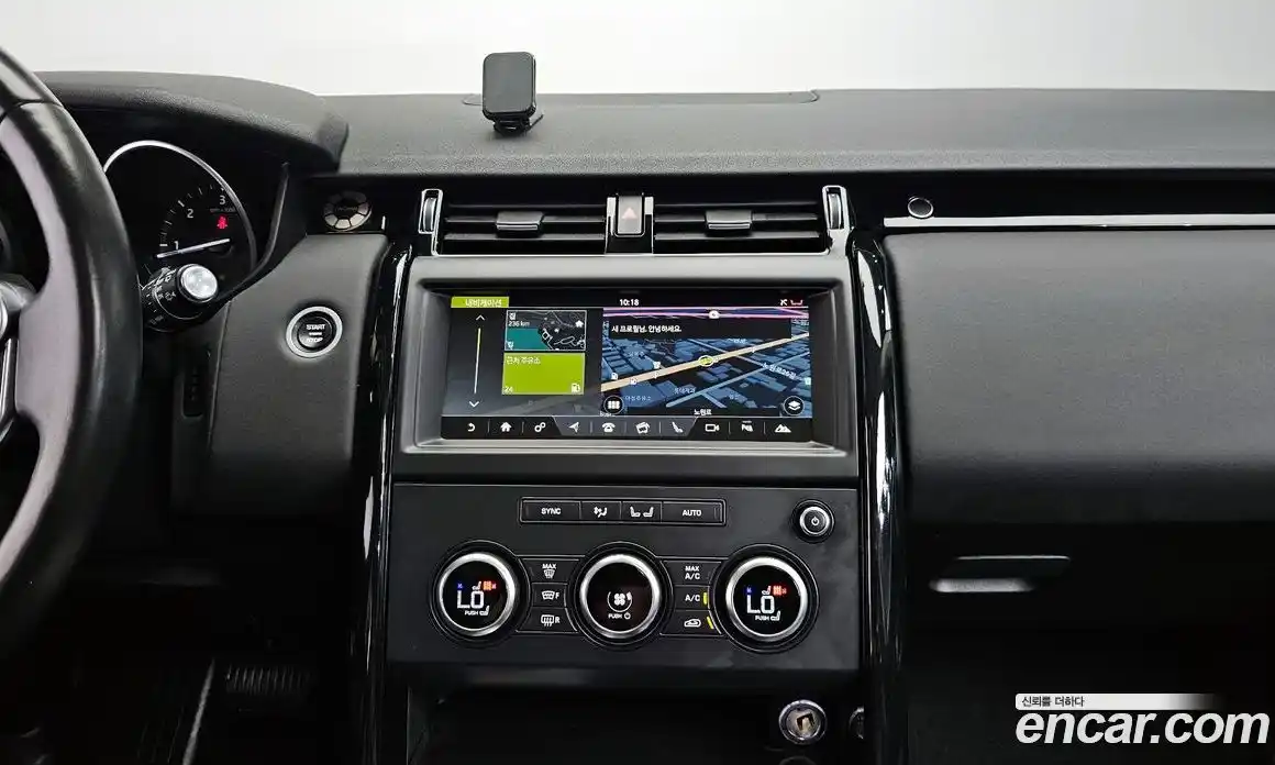 Land Rover Discovery 2018 2.0 автомат (гидро), фото 14