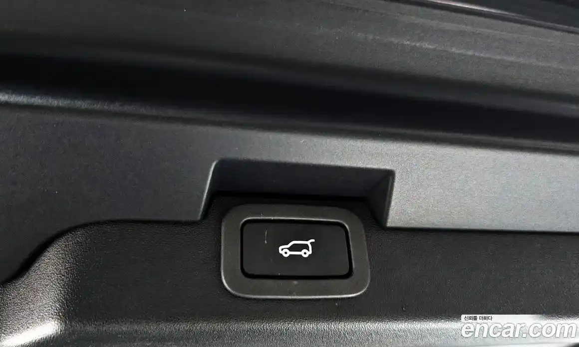 Land Rover Discovery 2018 2.0 автомат (гидро), фото 18