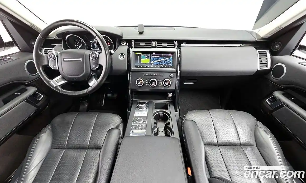 Land Rover Discovery 2018 2.0 автомат (гидро), фото 7