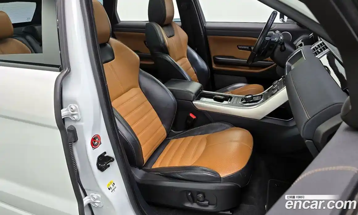 Land Rover Range Rover Evoque 2016 2.0 автомат (гидро), фото 12