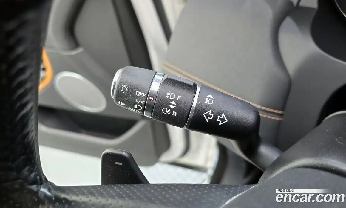 Land Rover Range Rover Evoque 2016 2.0 автомат (гидро), фото 16