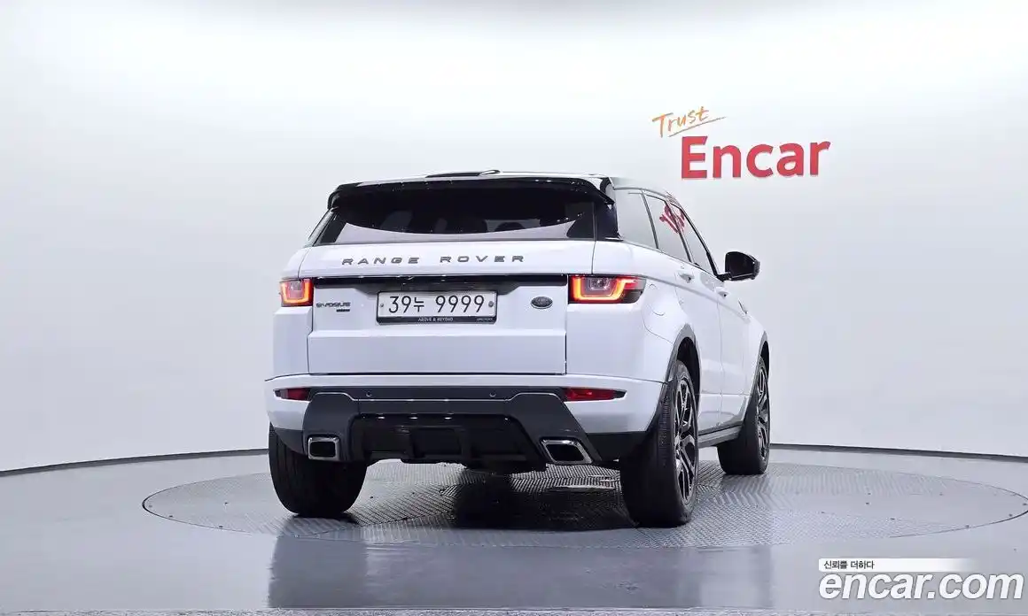 Land Rover Range Rover Evoque 2016 2.0 автомат (гидро), фото 4