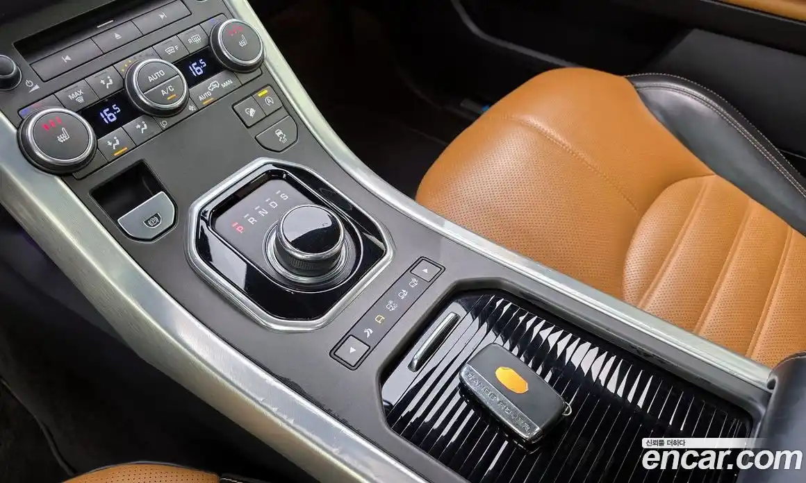 Land Rover Range Rover Evoque 2016 2.0 автомат (гидро), фото 9