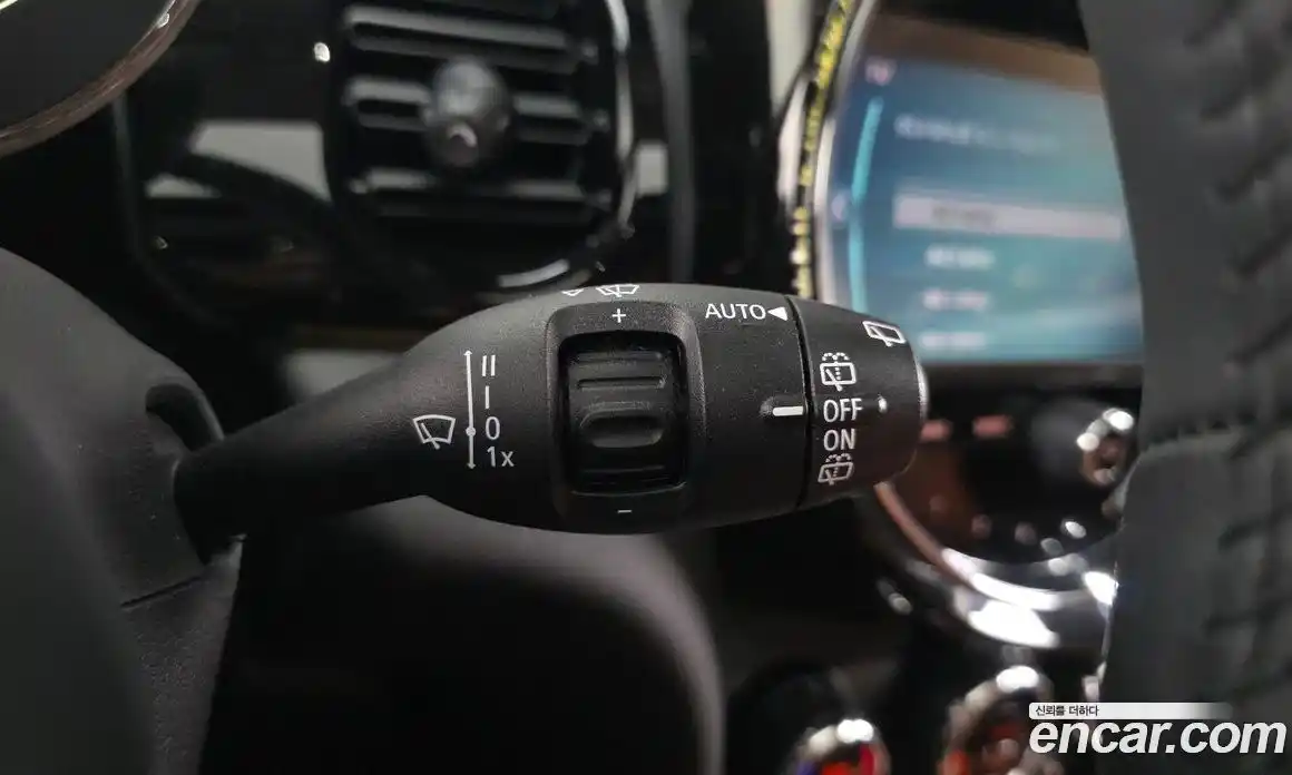 Mini Cooper 2023 1.5 автомат (гидро), фото 24