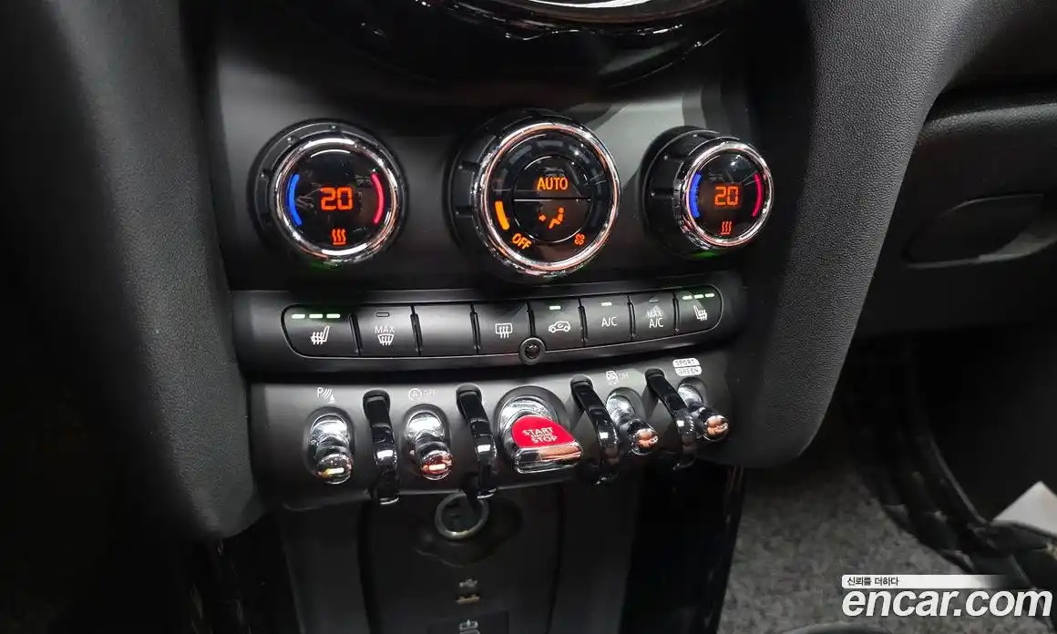 Mini Cooper 2023 1.5 автомат (гидро), фото 29