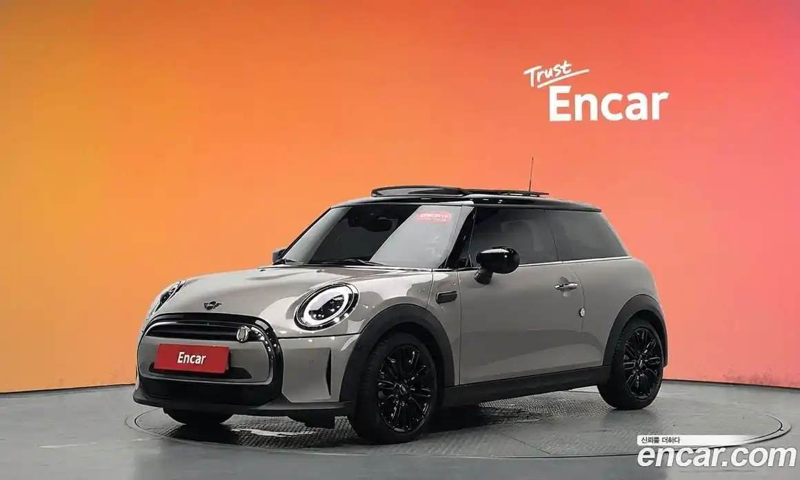 Mini Cooper 2023 1.5 автомат (гидро), фото 32