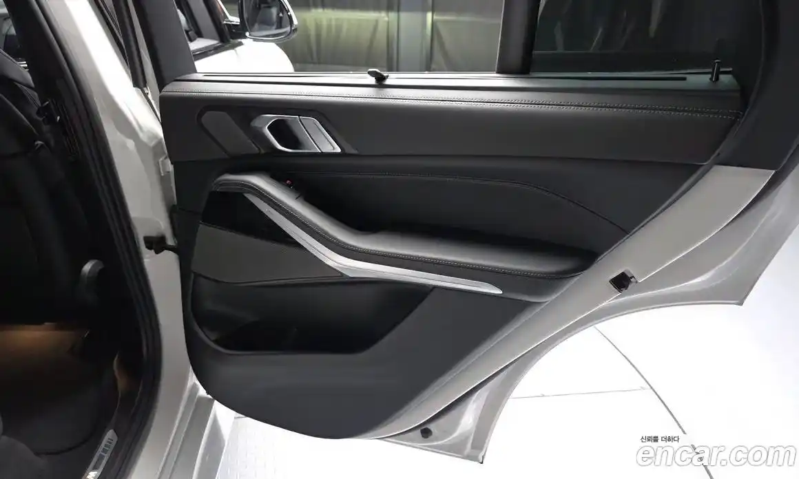 BMW X5 2025 3.0 автомат (гидро), фото 15