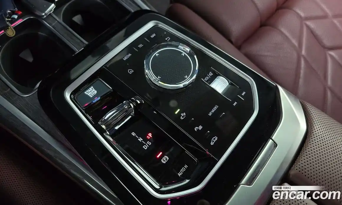 BMW 7 серия 2023 3.0 автомат (гидро), фото 12