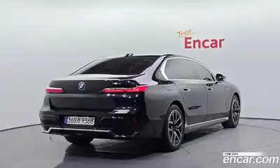 BMW 7 серия 2023 3.0 автомат (гидро), миниатюра 2