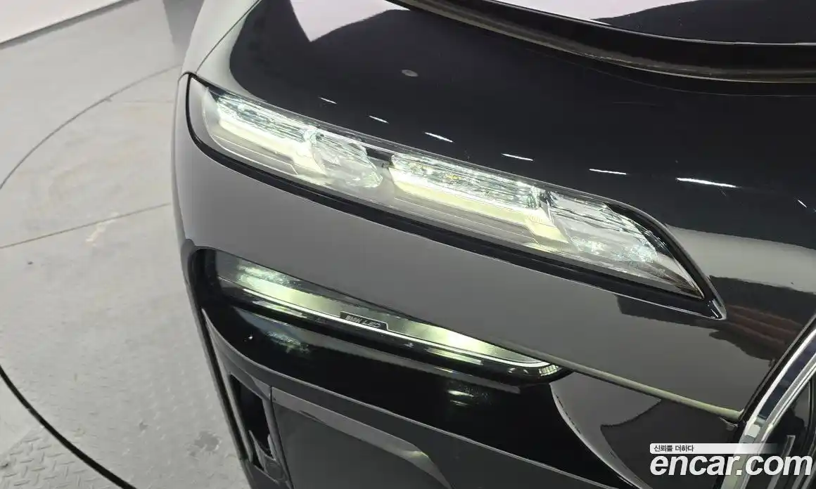 BMW 7 серия 2023 3.0 автомат (гидро), фото 8