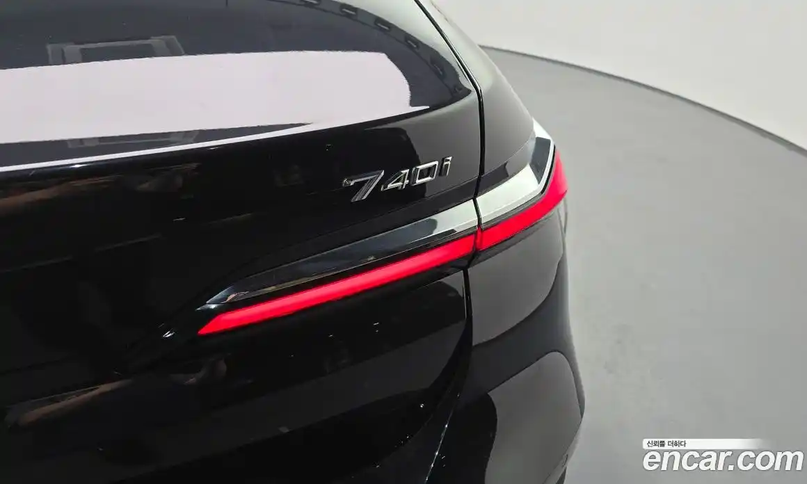 BMW 7 серия 2023 3.0 автомат (гидро), фото 9