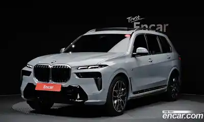 BMW X7, 2023, 40 555 км