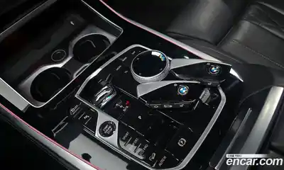 BMW X7 2023 3.0 автомат (гидро), миниатюра 12