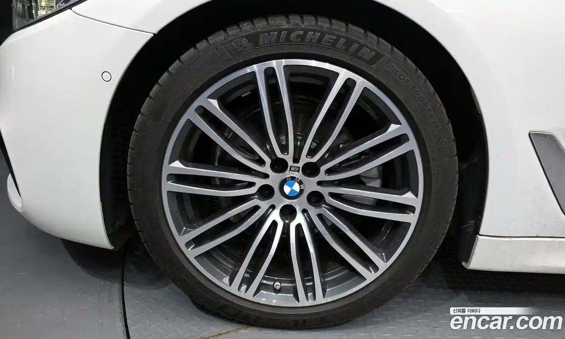 BMW 5 серия 2020 2.0 автомат (гидро), фото 5