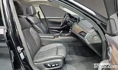 BMW 5 серия 2018 2.0 автомат (гидро), миниатюра 12