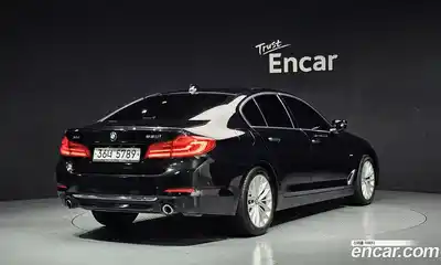 BMW 5 серия 2018 2.0 автомат (гидро), миниатюра 2
