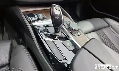 BMW 5 серия 2018 2.0 автомат (гидро), миниатюра 9
