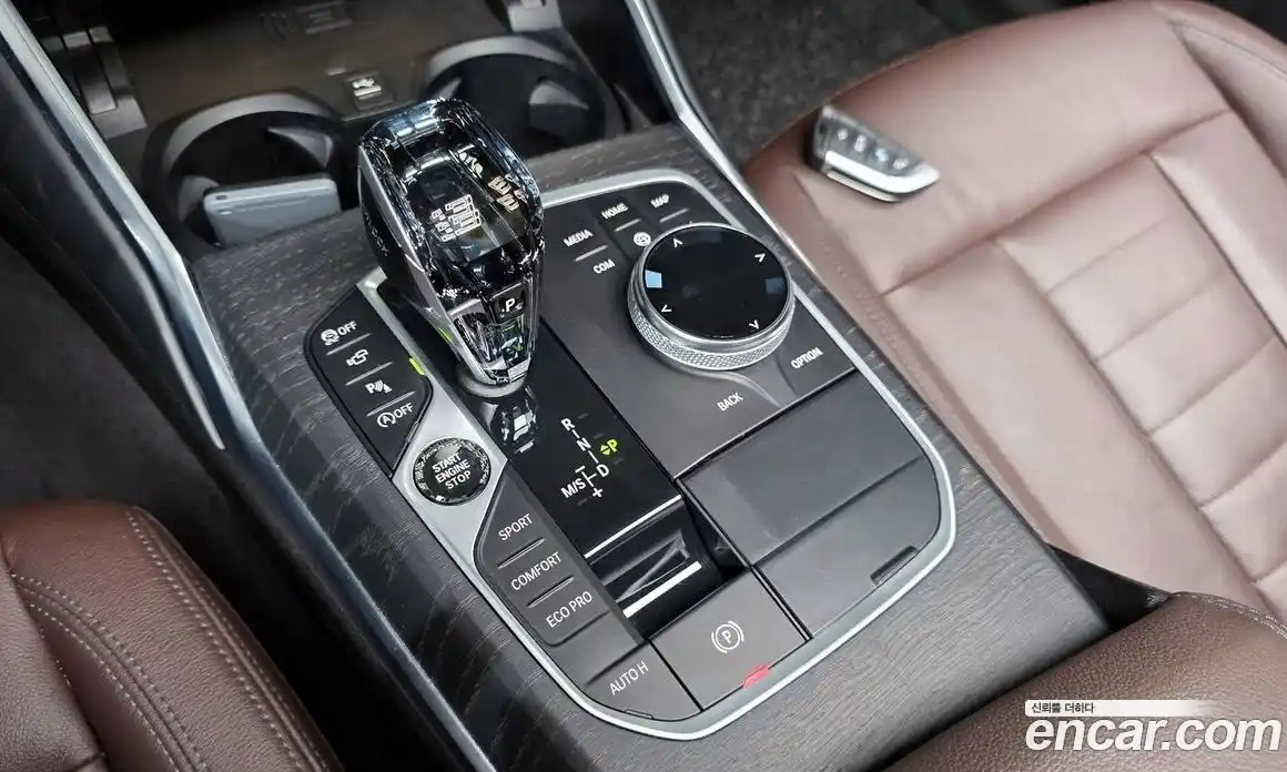 BMW 3 серия 2021 2.0 автомат (гидро), фото 12