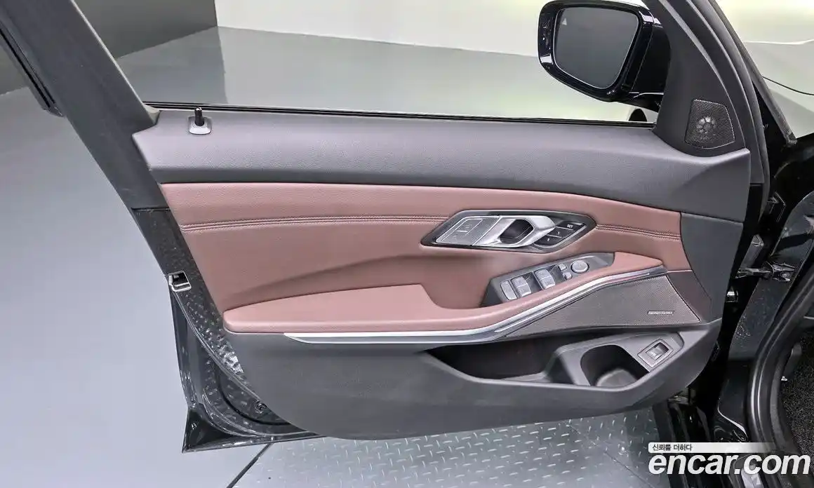 BMW 3 серия 2021 2.0 автомат (гидро), фото 14