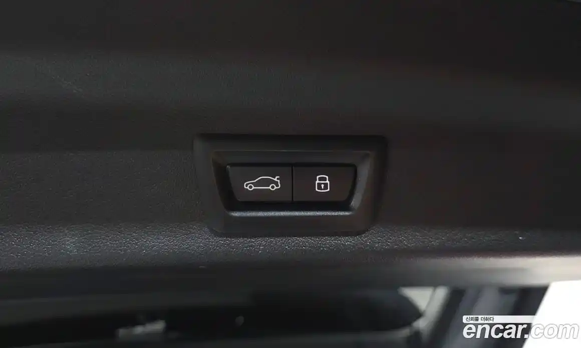 BMW X1 2024 2.0 автомат (гидро), фото 31