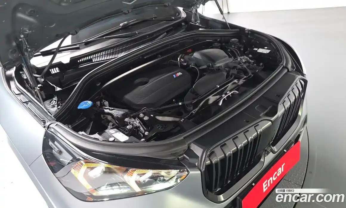 BMW X1 2024 2.0 автомат (гидро), фото 6