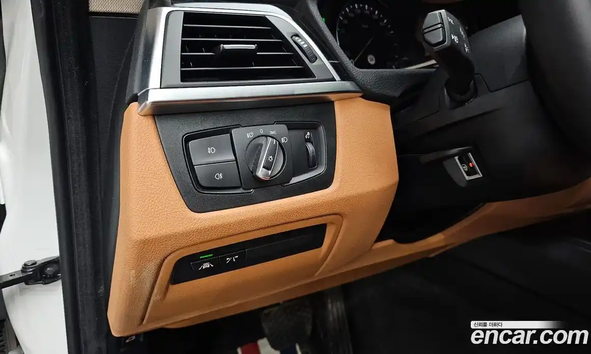 BMW 3 серия 2019 2.0 автомат (гидро), фото 23