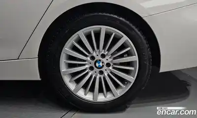 BMW 3 серия 2019 2.0 автомат (гидро), миниатюра 6