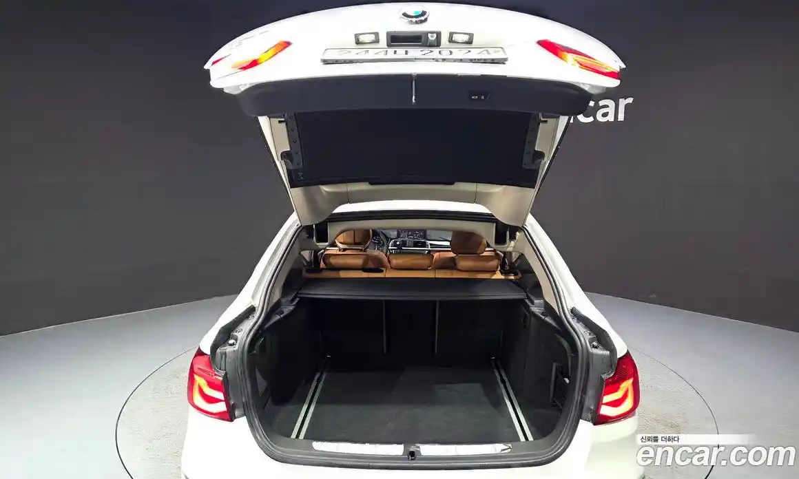 BMW 3 серия 2018 2.0 автомат (гидро), фото 20