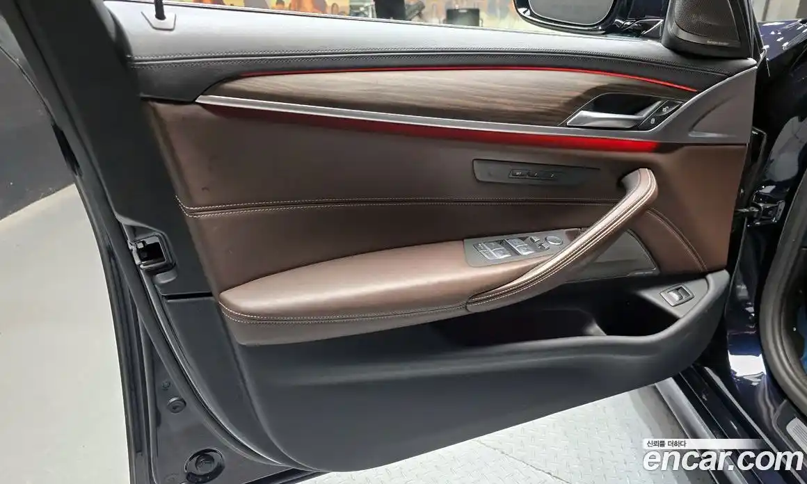BMW 5 серия 2020 2.0 автомат (гидро), фото 14