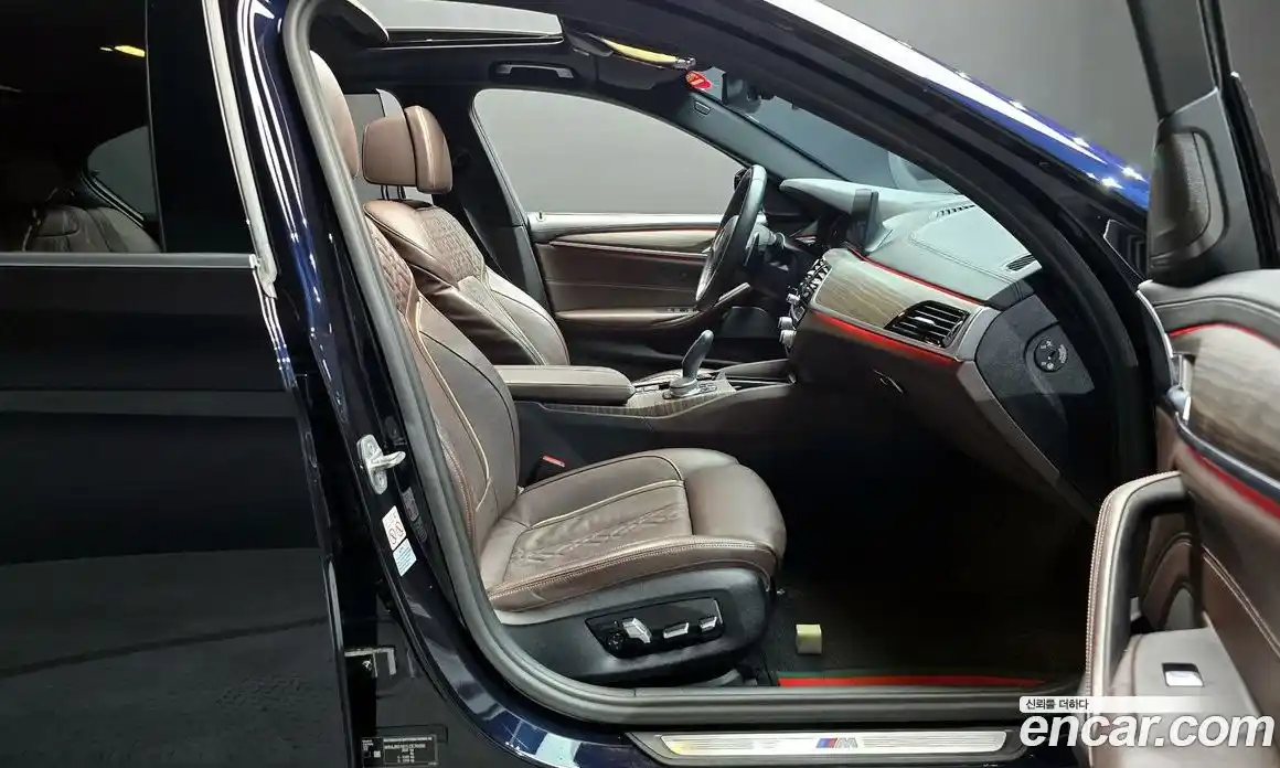 BMW 5 серия 2020 2.0 автомат (гидро), фото 16