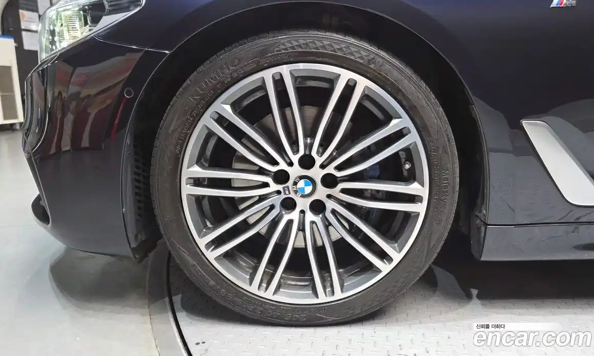 BMW 5 серия 2020 2.0 автомат (гидро), фото 5