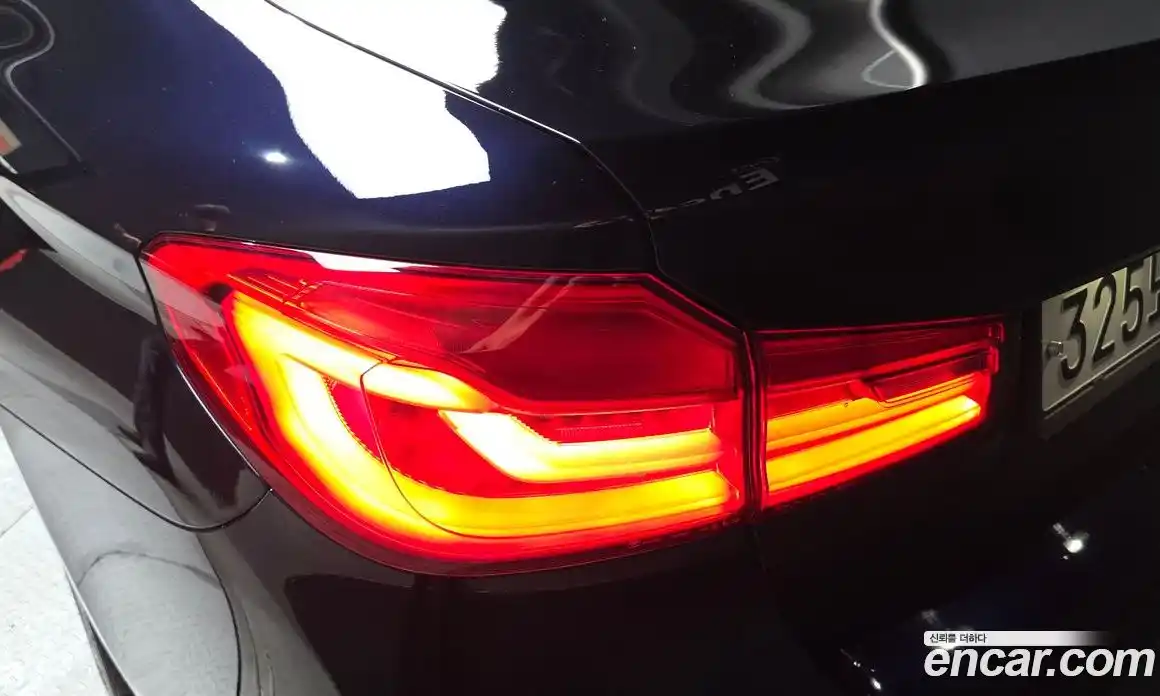 BMW 5 серия 2020 2.0 автомат (гидро), фото 9