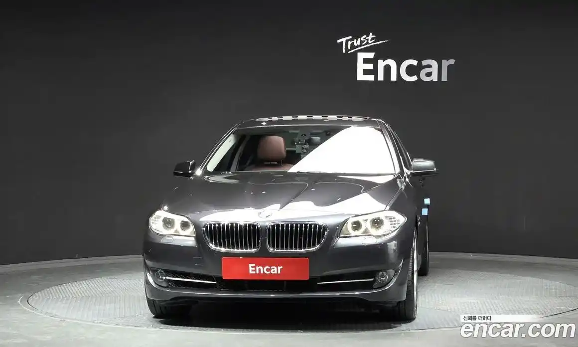 BMW 5 серия 2012 2.0 автомат (гидро), фото 3