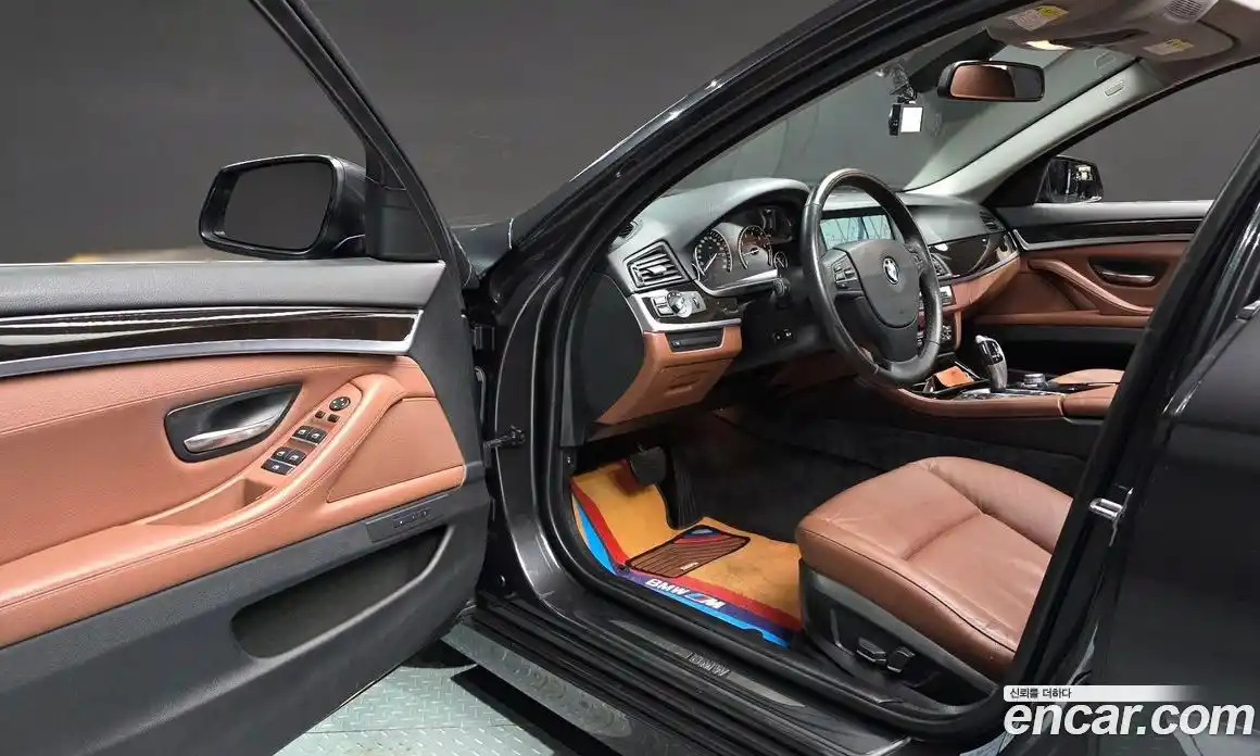 BMW 5 серия 2012 2.0 автомат (гидро), фото 10