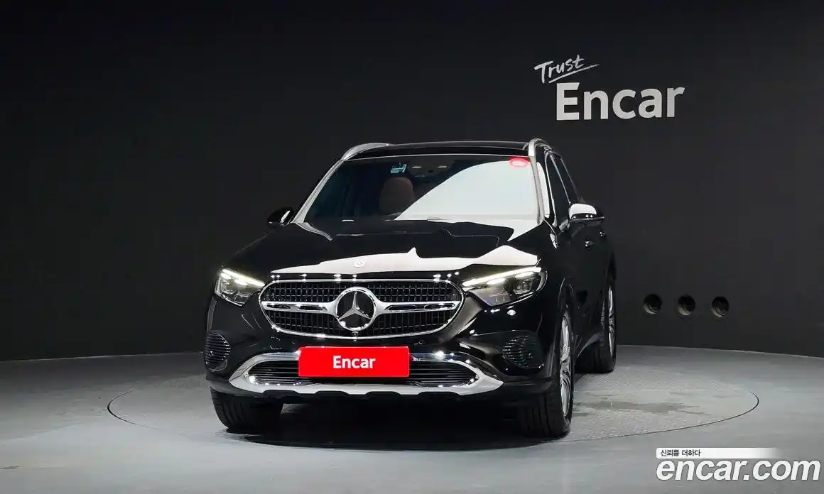 Mercedes-Benz GLC-Class 2026 2.0 автомат (гидро), фото 3