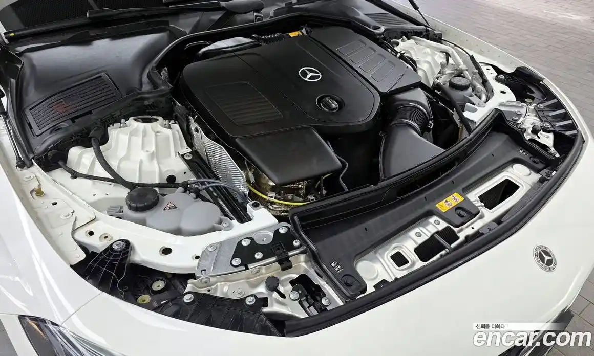 Mercedes-Benz CLE-Class 2024 2.0 гидро, фото 6