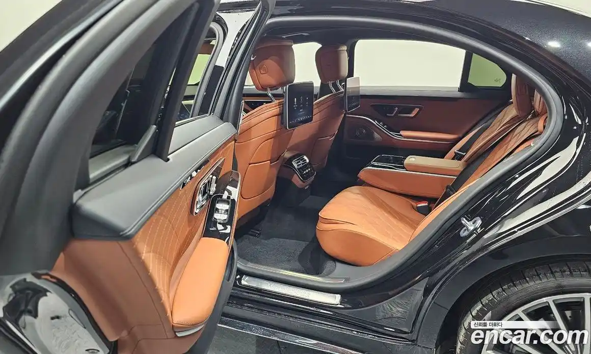 Mercedes-Benz S-Class 2024 3.0 автомат (гидро), фото 15