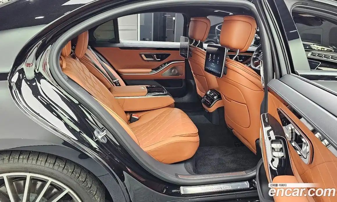 Mercedes-Benz S-Class 2024 3.0 автомат (гидро), фото 17
