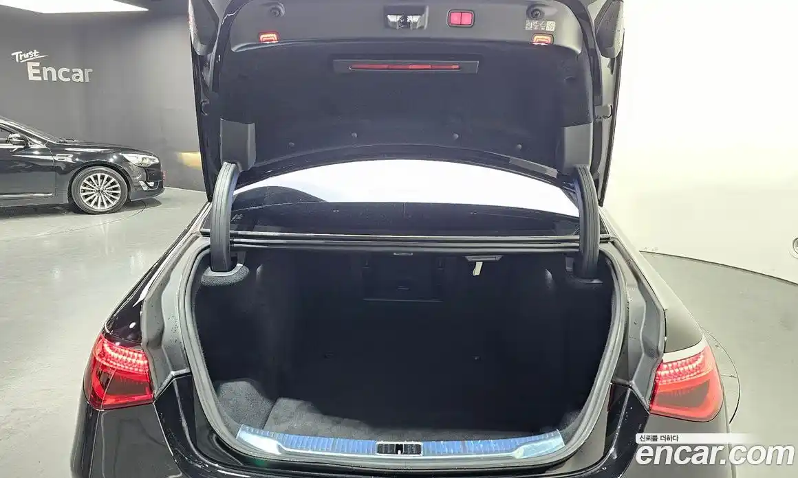 Mercedes-Benz S-Class 2024 3.0 автомат (гидро), фото 25