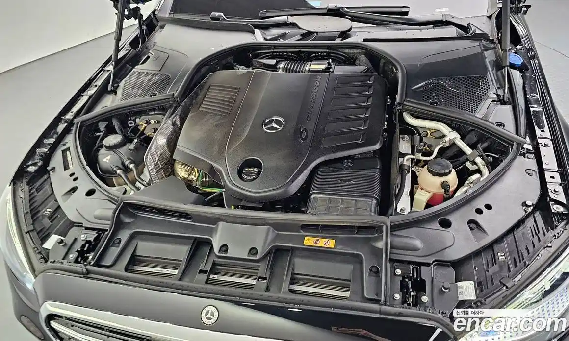 Mercedes-Benz S-Class 2024 3.0 автомат (гидро), фото 5