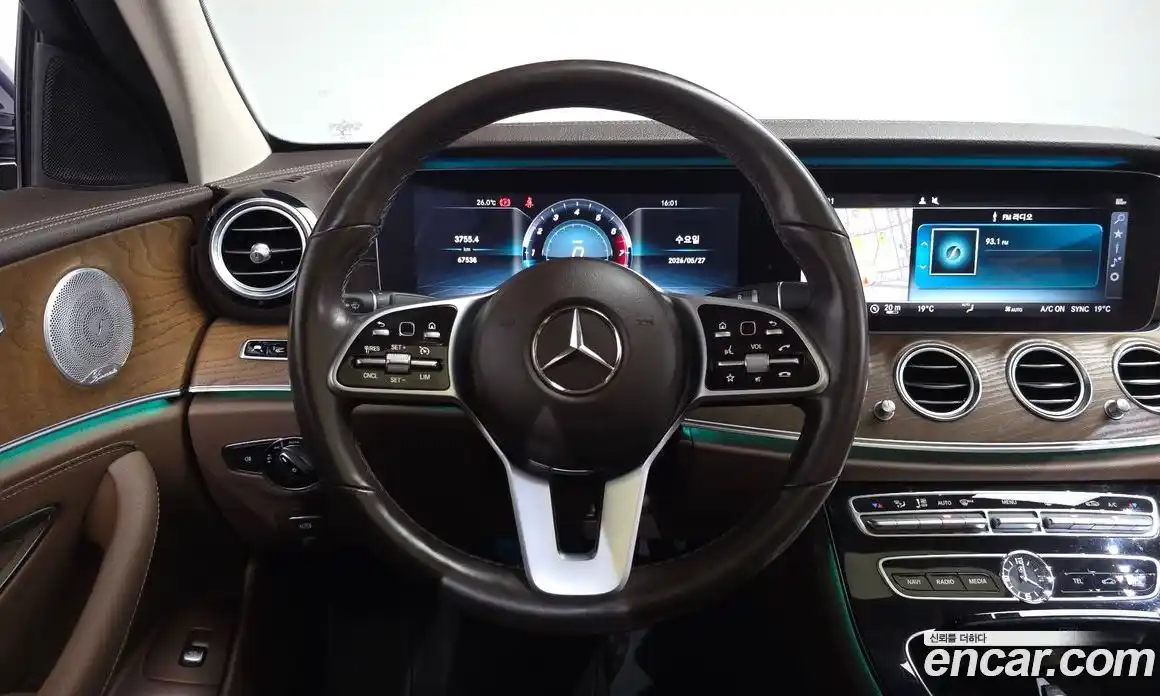 Mercedes-Benz E-Class 2019 2.0 автомат (гидро), фото 17