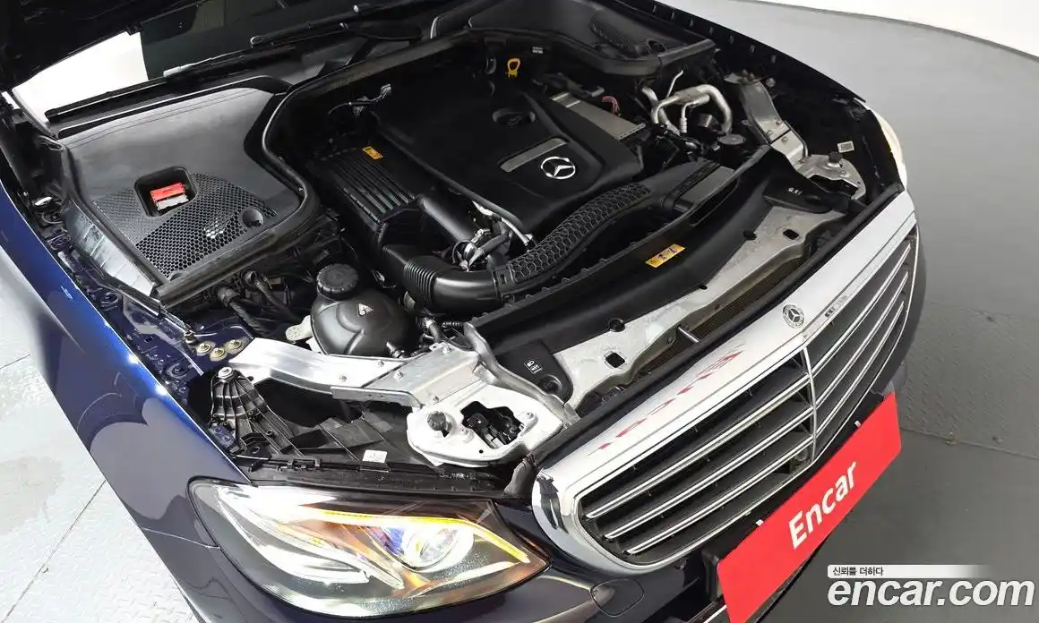 Mercedes-Benz E-Class 2019 2.0 автомат (гидро), фото 5