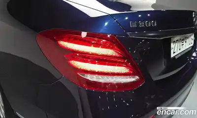 Mercedes-Benz E-Class 2019 2.0 автомат (гидро), миниатюра 8