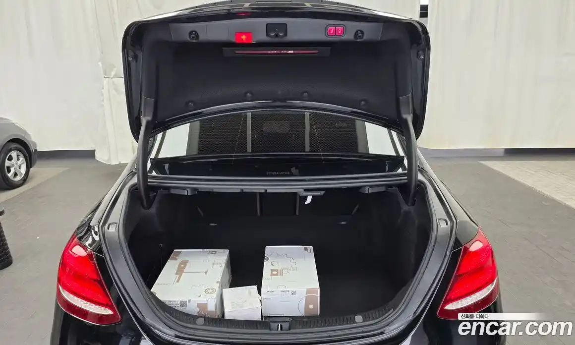 Mercedes-Benz E-Class 2019 3.0 автомат (гидро), фото 26